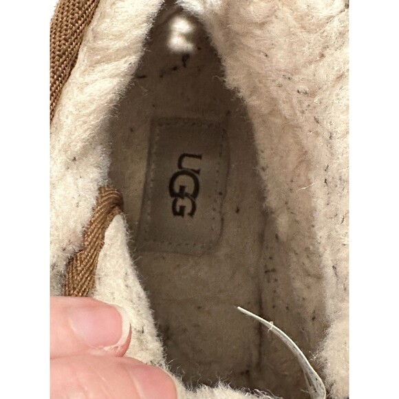 UGG Australia 3236 Chukka Neumel Men’s Suede Boots Size 9/ 10.5 Women- Chestnut main image 10